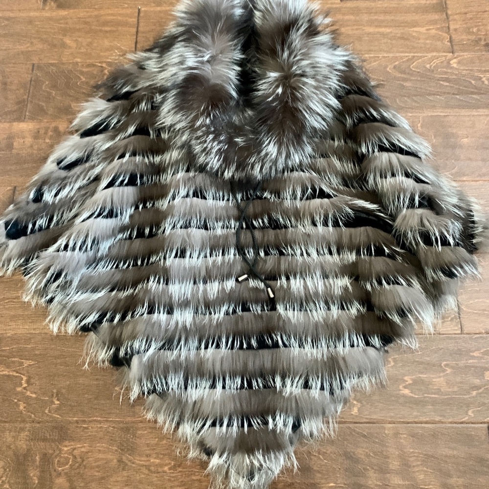 Genuine Silver Fox Cape Coat Poncho
